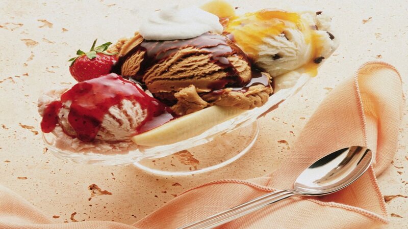 Banana Split Dessert — Beige, Appetizing