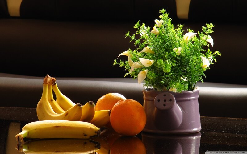 Bananas and Oranges — Yellow