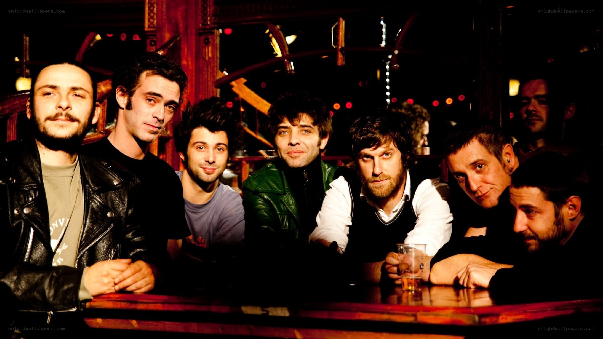 band at a bar