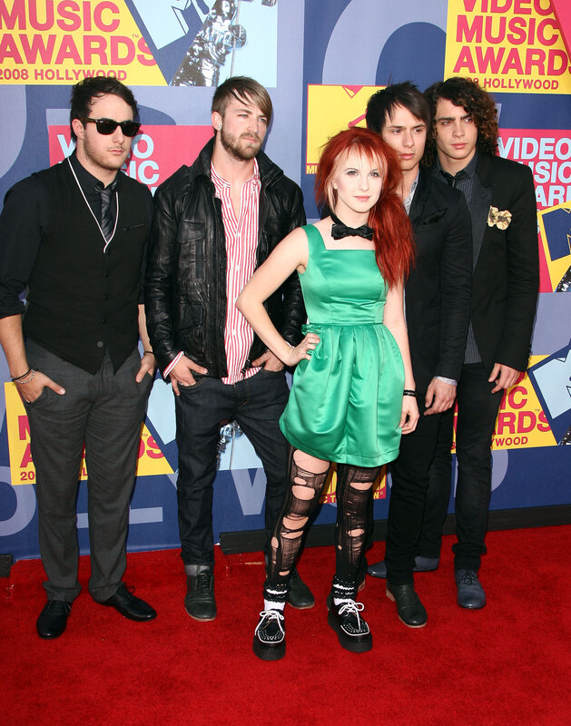 band at music awards red carpet