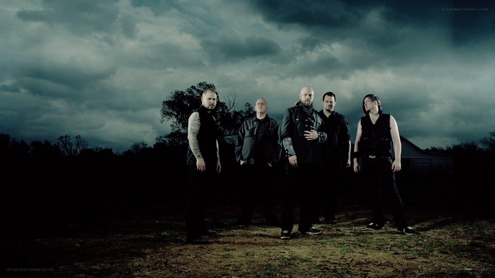 band in dark field
