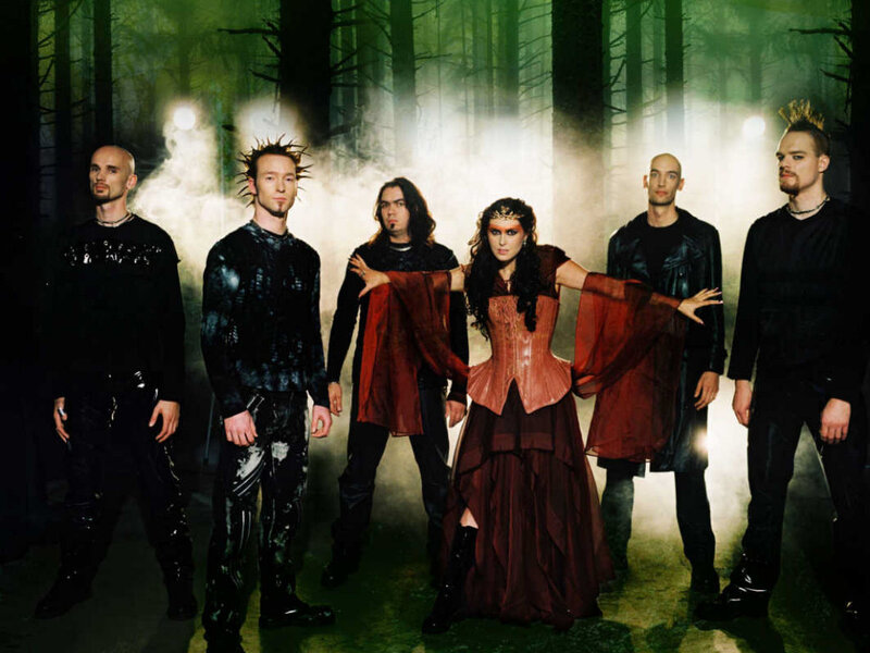 Band in Forest — Black