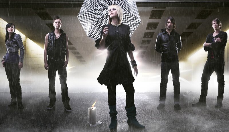 Band in Rain