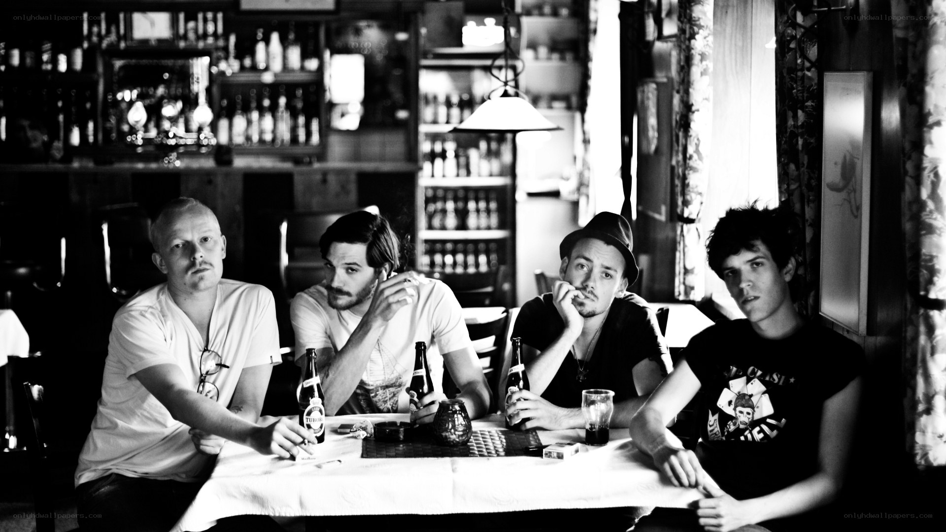 band members at a bar