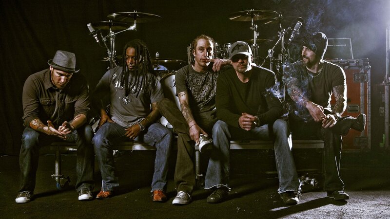 Band Members Sitting — Black, Dramatic