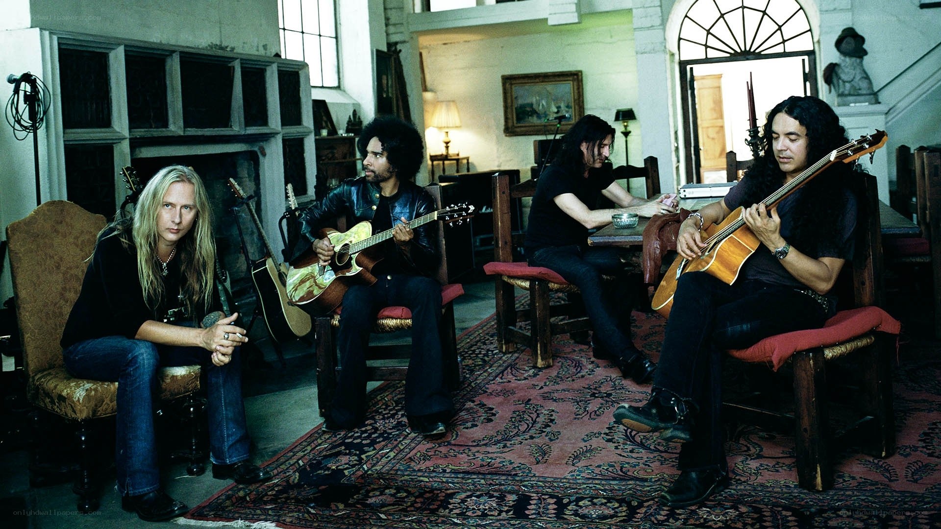 band members with guitars