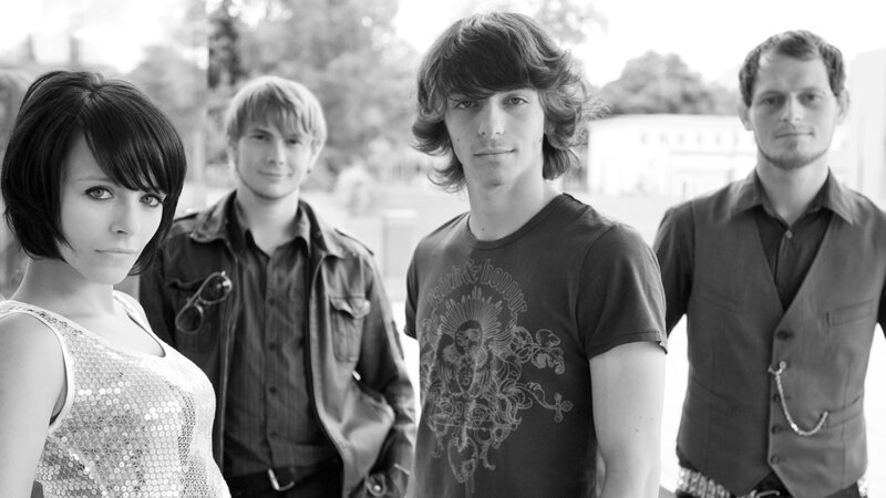 Band of Four People — Black