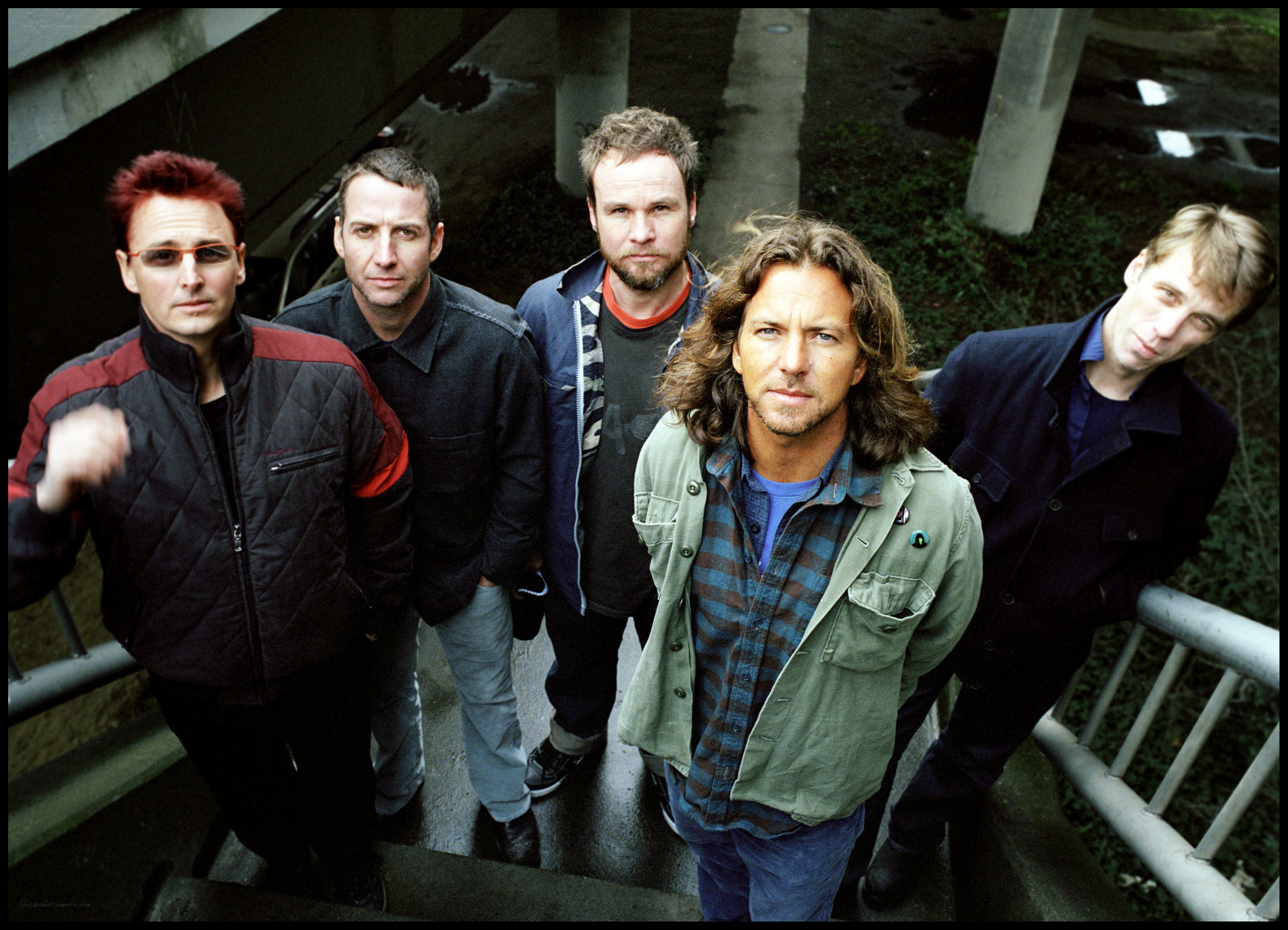 band on concrete stairs