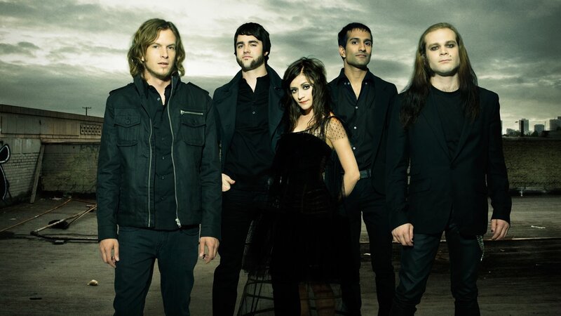 Band on Rooftop — Black