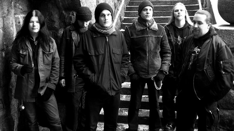 band on stone steps