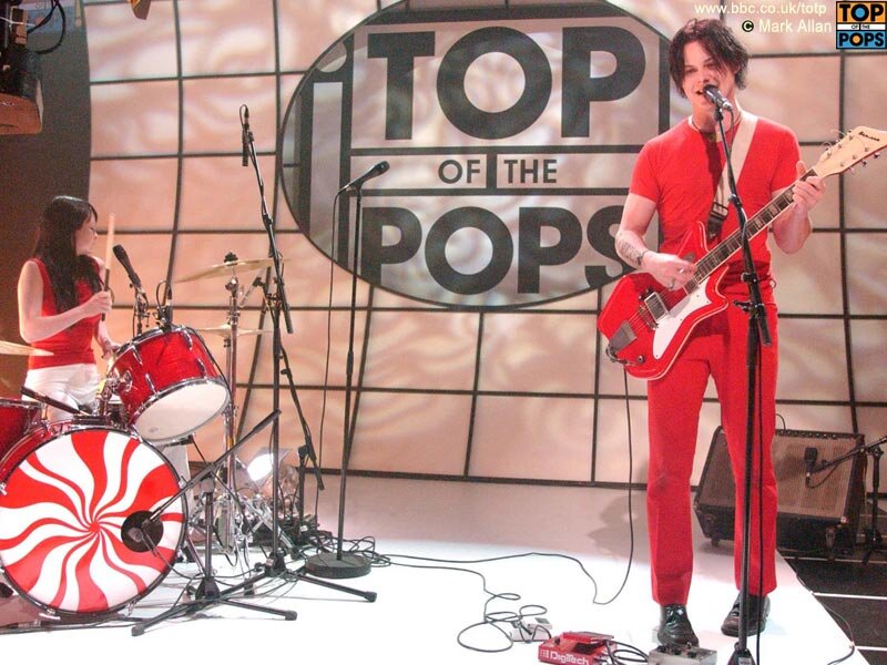 Band performs on Top of the Pops