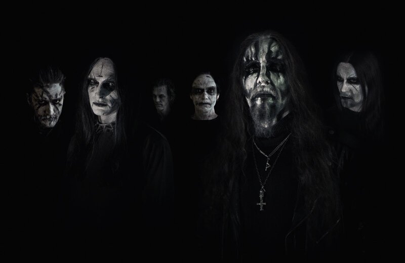 band with dark makeup