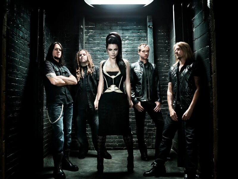 Band with Female Lead — Black, Dramatic, Photograph