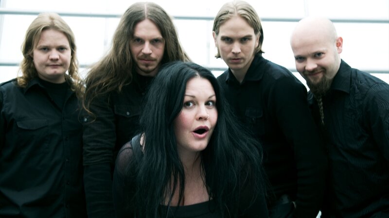 band with female vocalist