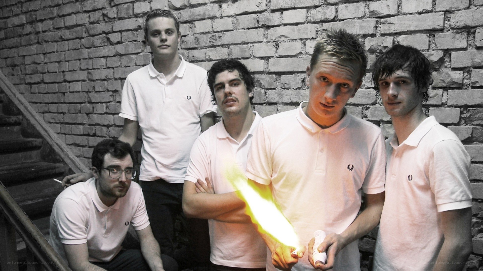 band with flame effect
