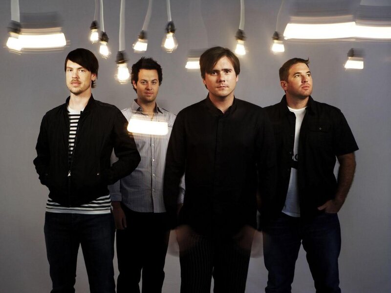 band with hanging lights