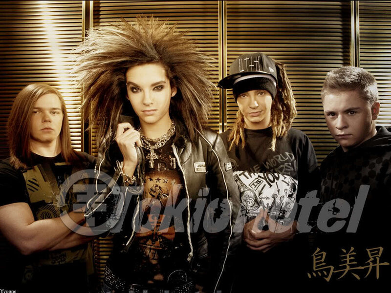 band with mohawk hairstyle