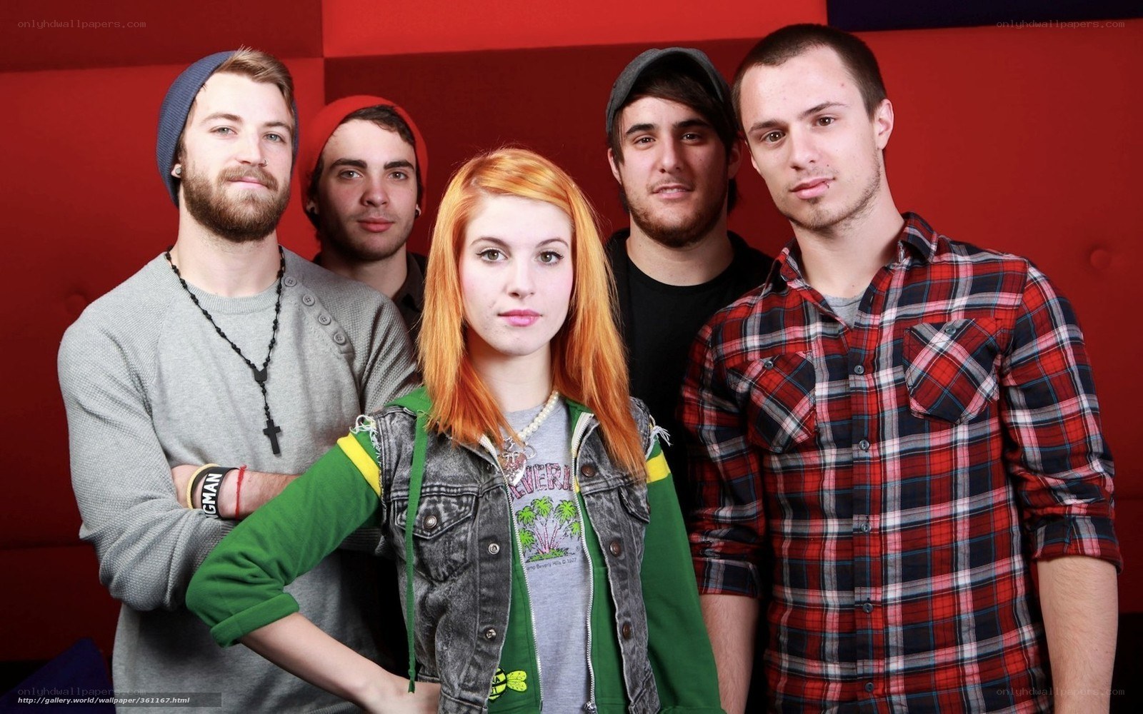 band with red-haired woman