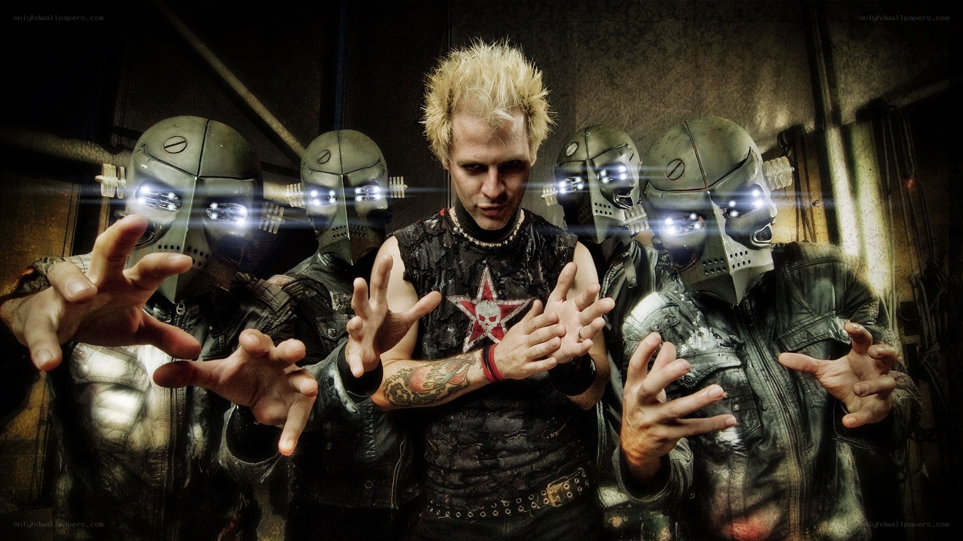 band with robotic members