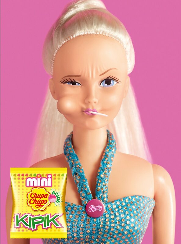 Barbie with lollipop