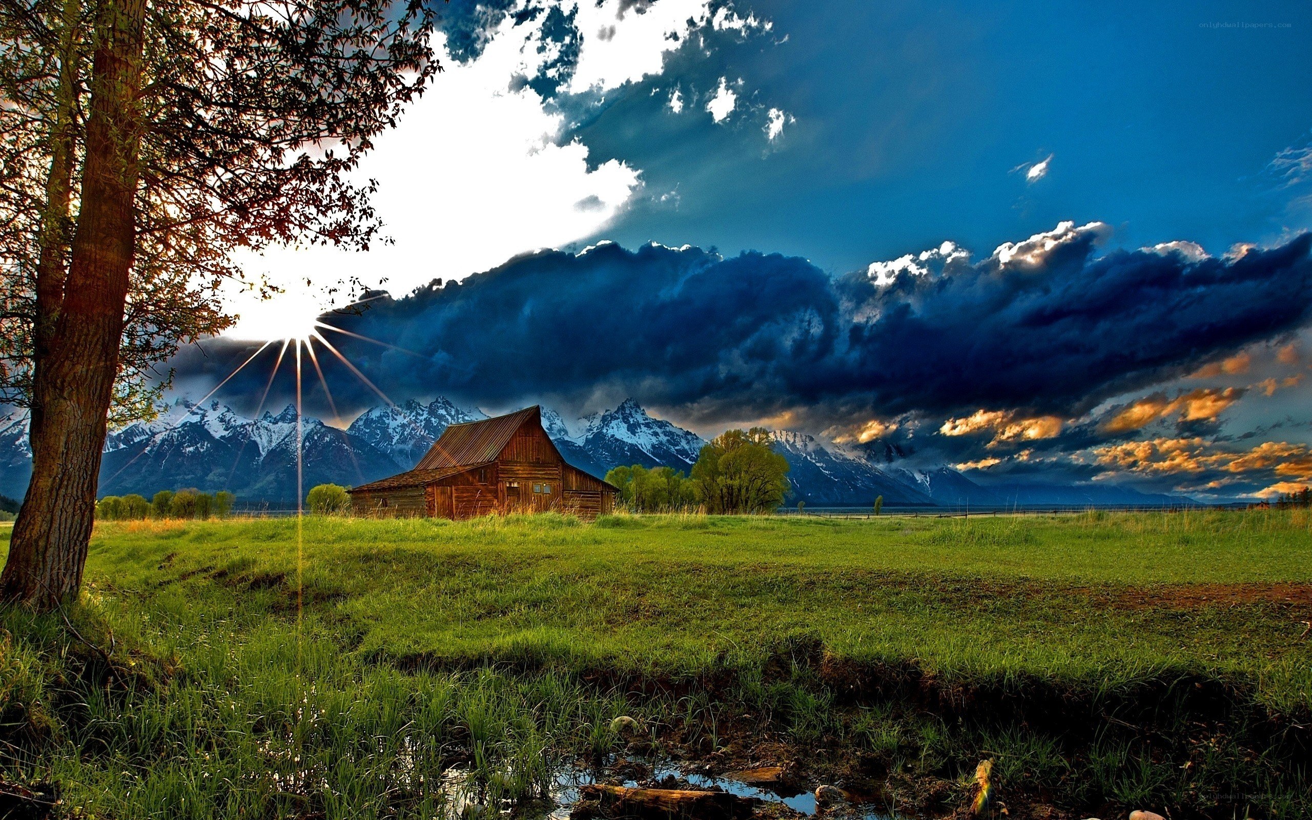 Barn in a mountain valley