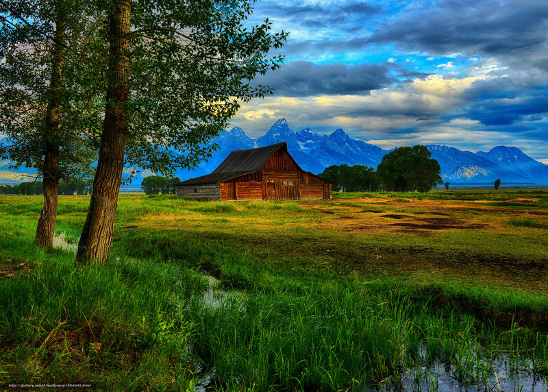 Barn in a mountain valley