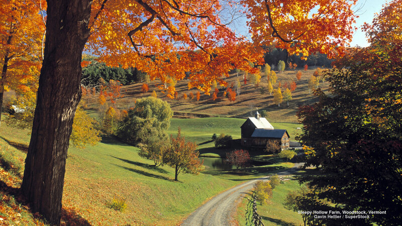 Barn in Autumn Valley — Orange, Serene