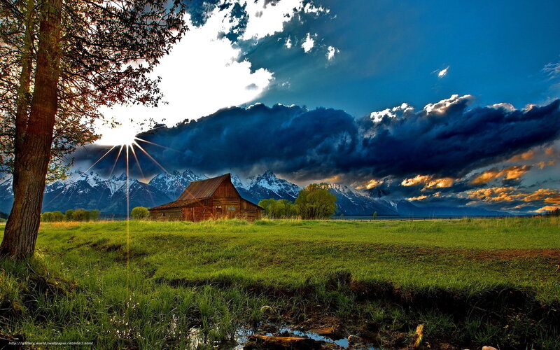 Barn in Green Field — Dramatic