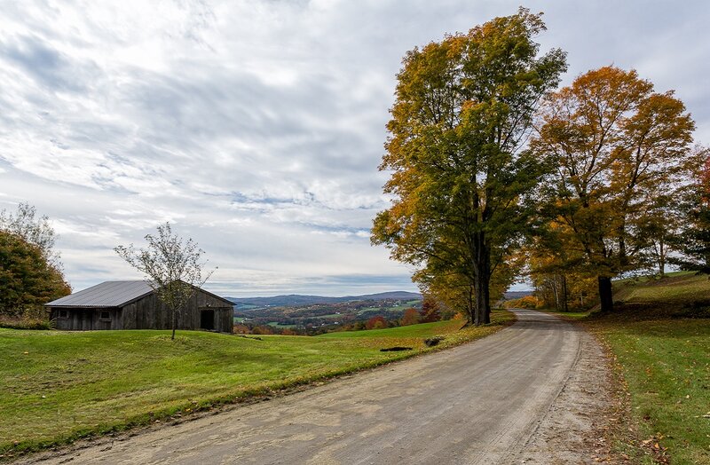 Barn on Hillside — Green