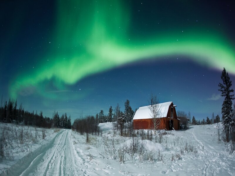 Barn under Aurora