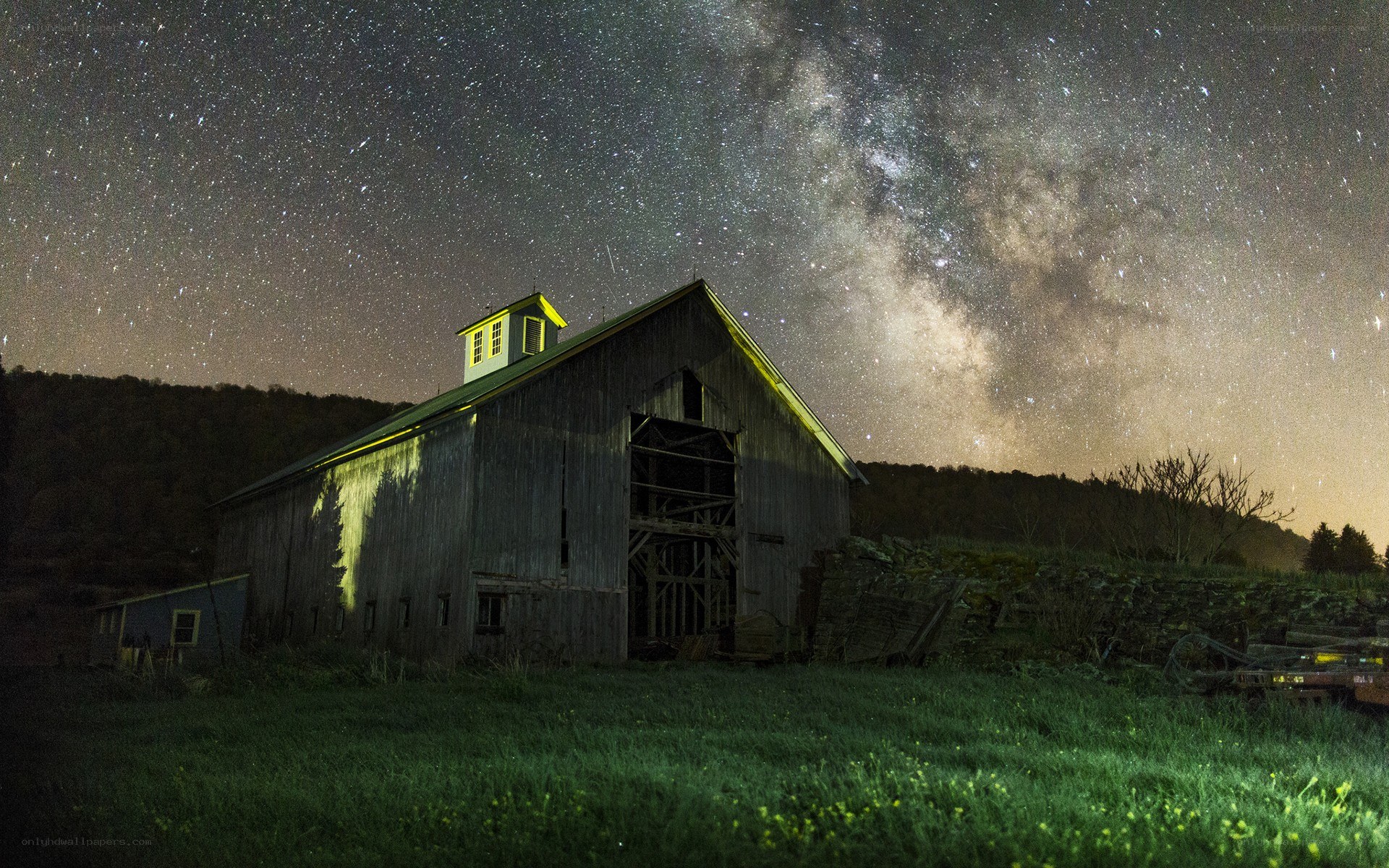 Barn under the Milky Way