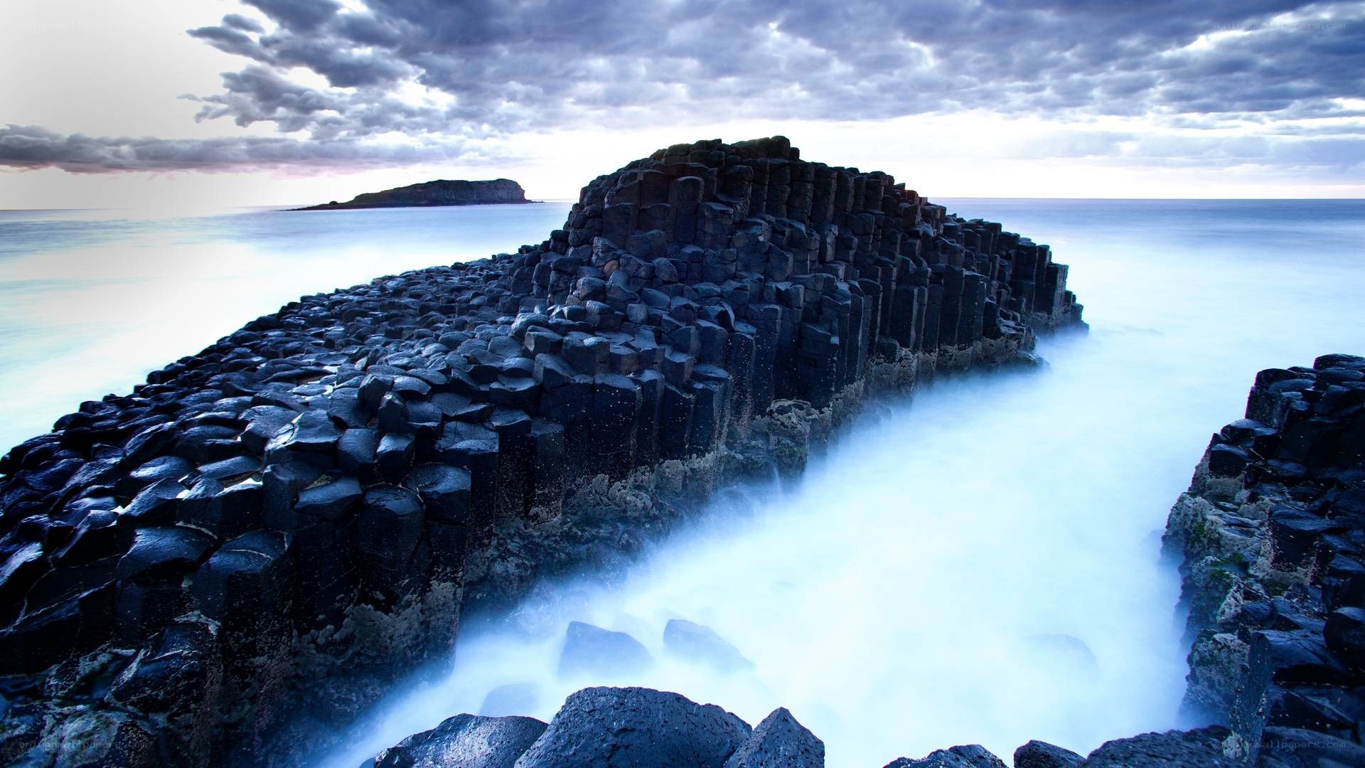 Basalt columns at Giant's Causeway