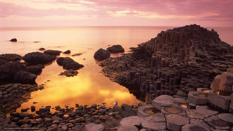 Basalt Columns at Sunset — Pink