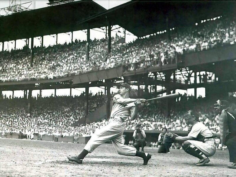 baseball player at bat