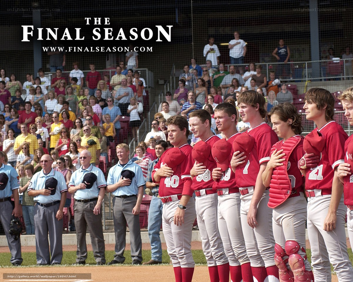 Baseball team at final season