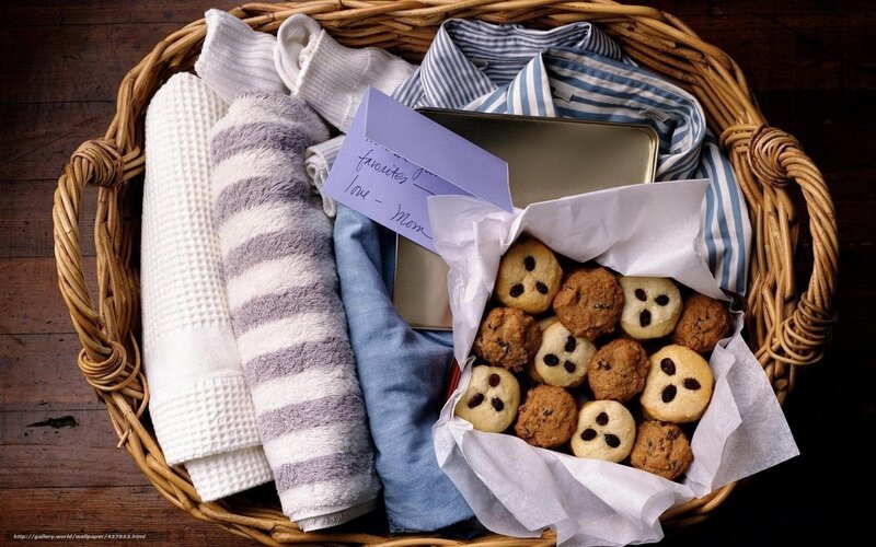 Basket of Gifts — Brown