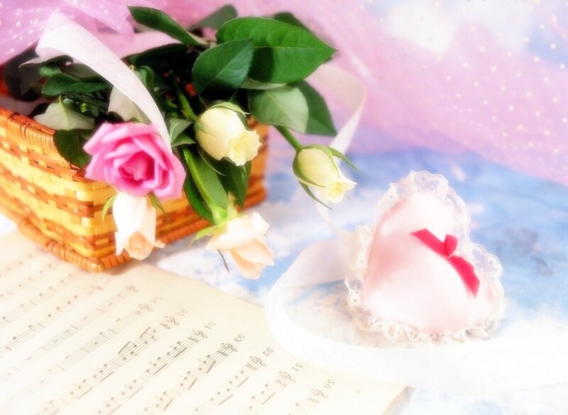 Basket of Roses and Heart