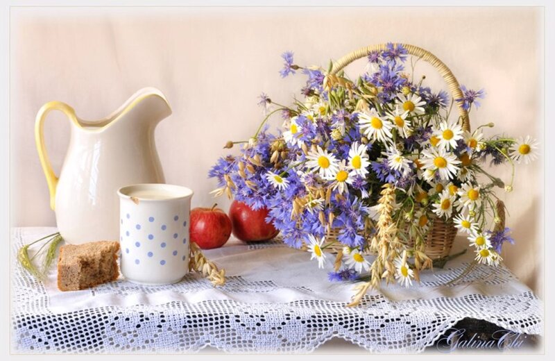 Basket of Wildflowers — White