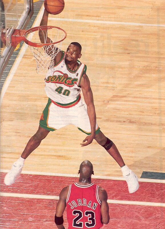 basketball dunk action