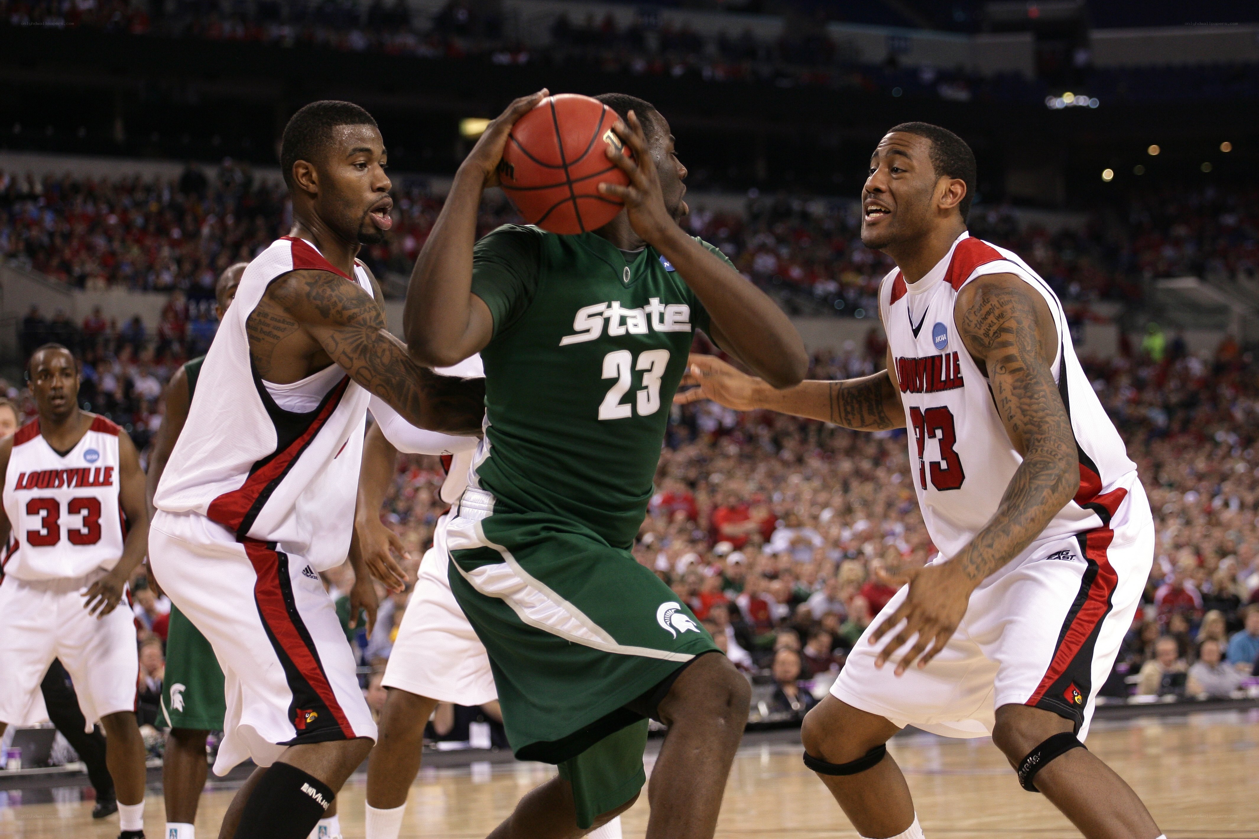 basketball game action