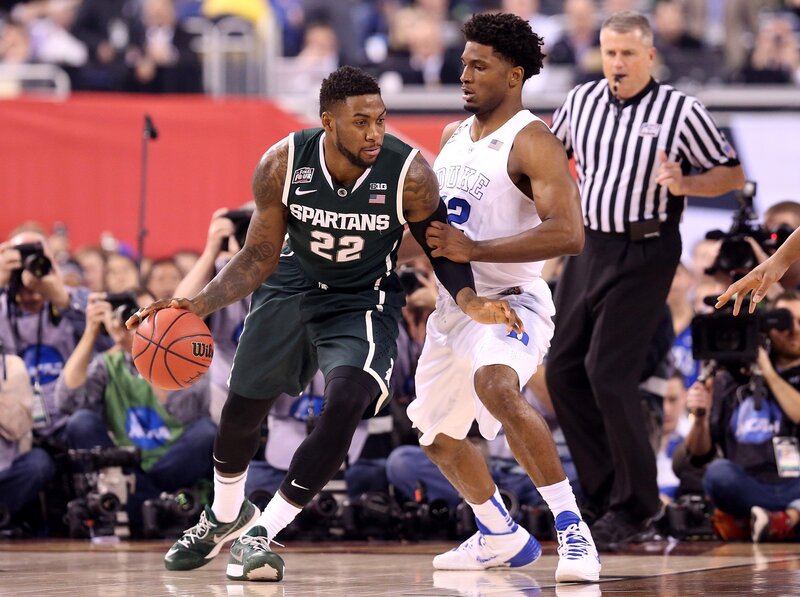basketball game action
