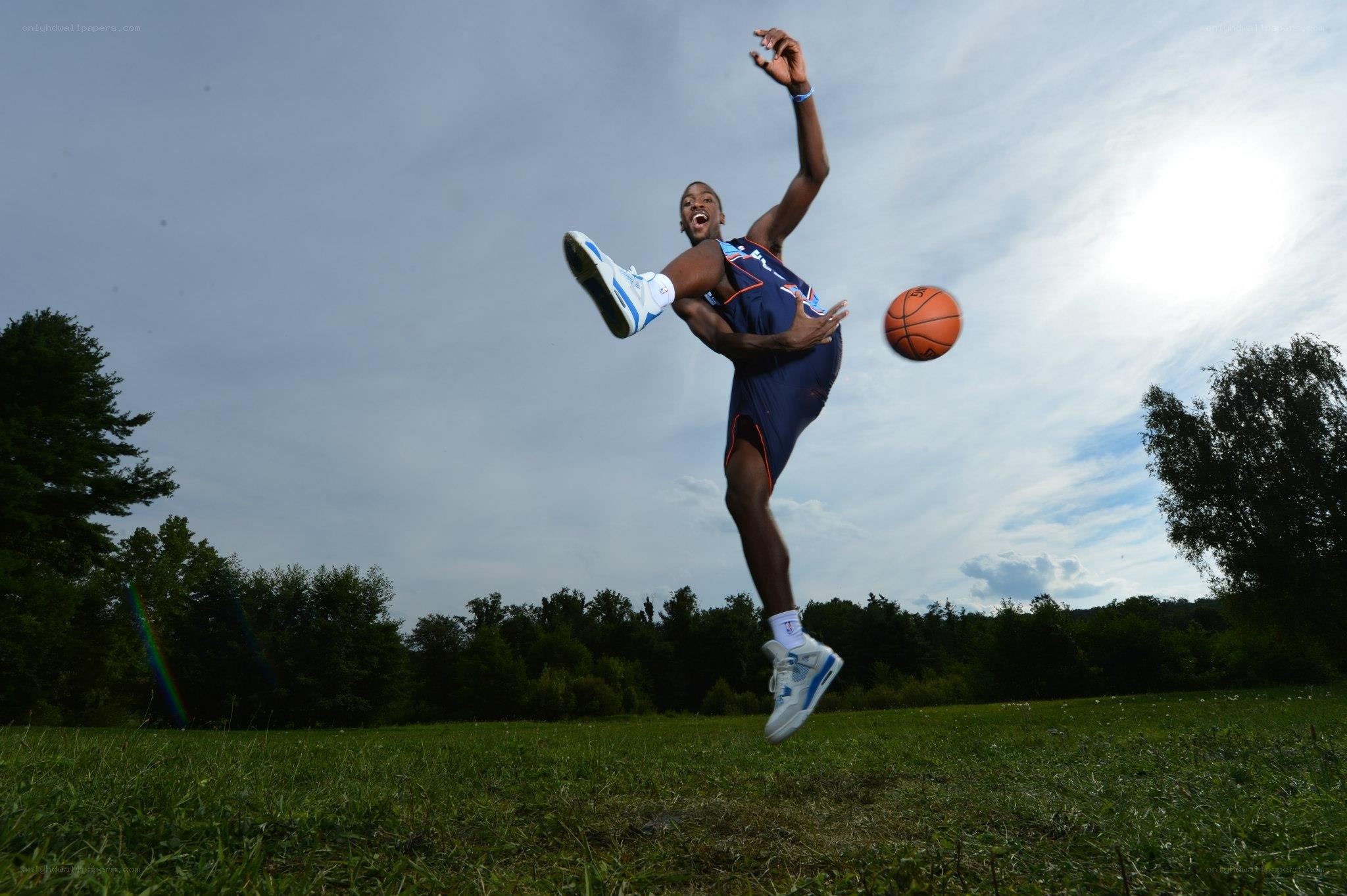 basketball player in action
