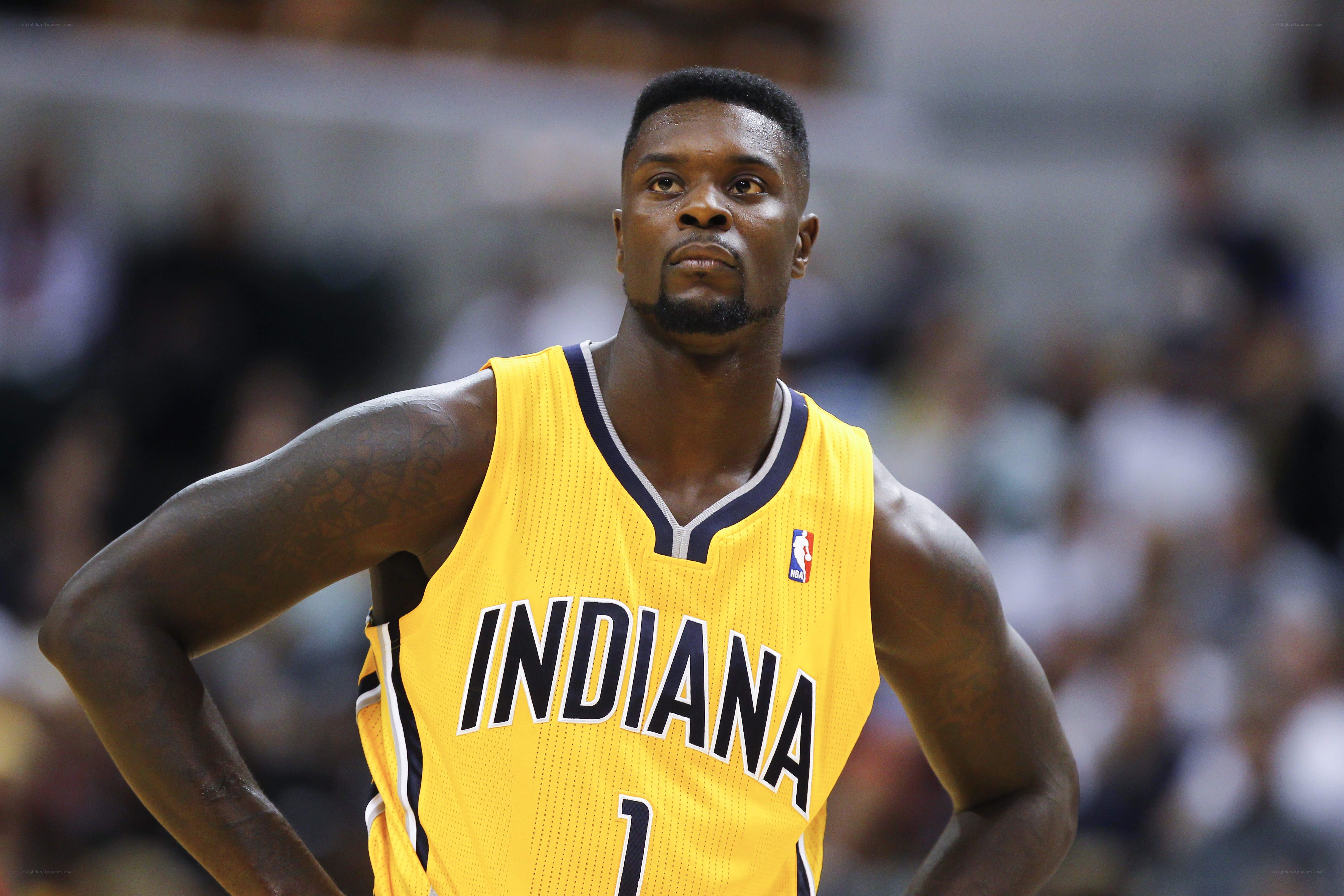 basketball player in indiana jersey