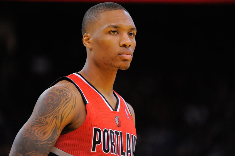Basketball Player in Uniform — Red, Focused