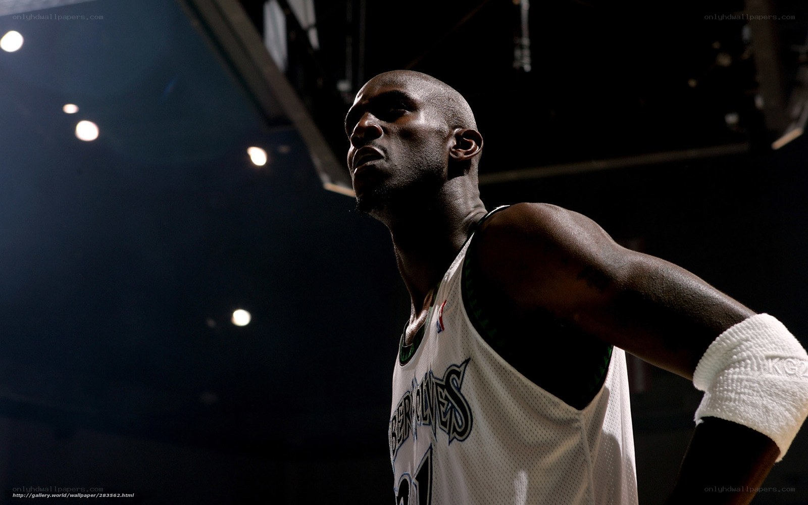 basketball player in uniform