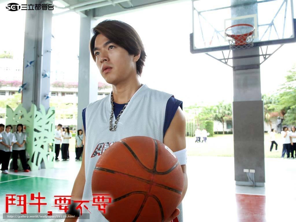 basketball player on court