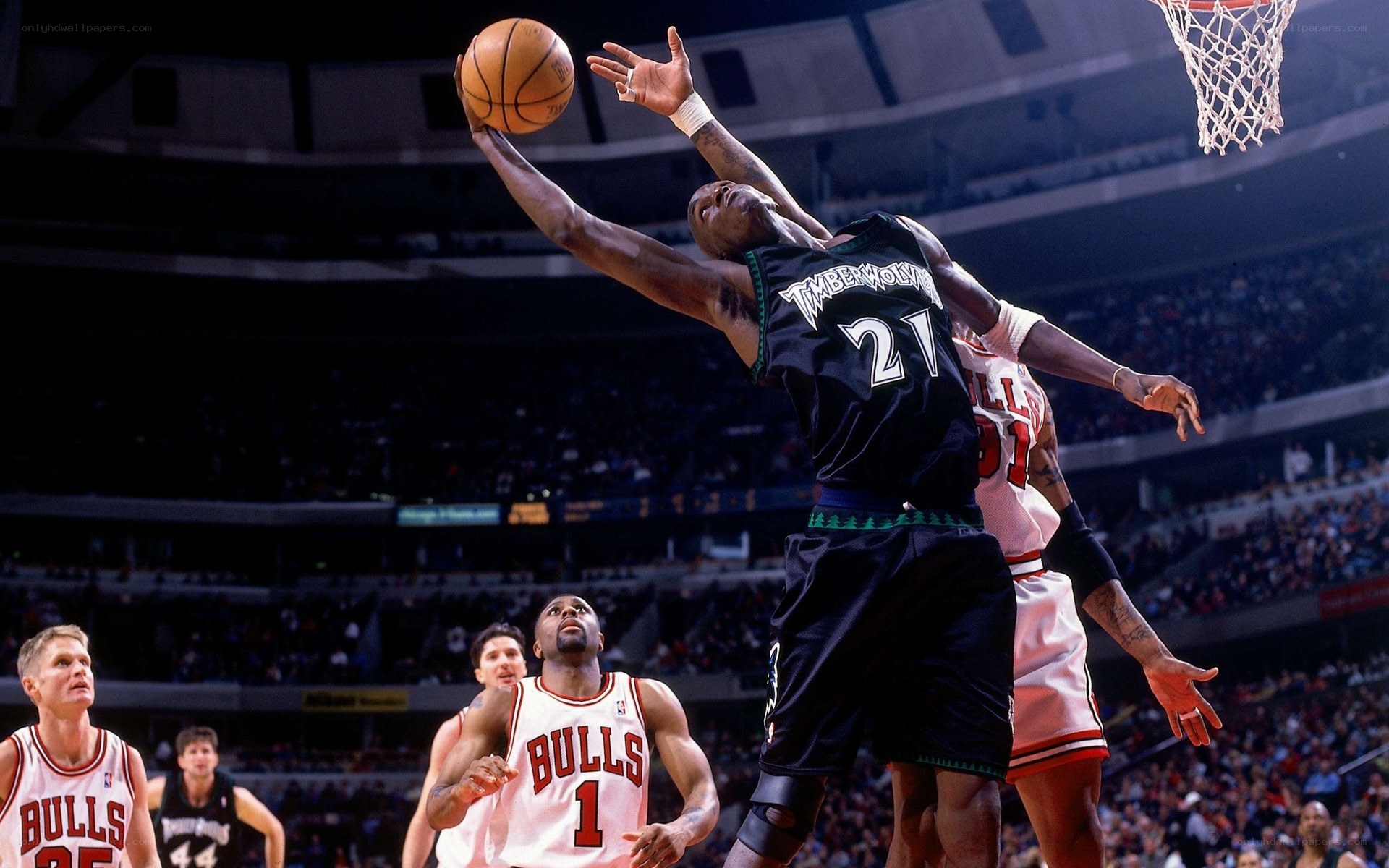 basketball player shooting