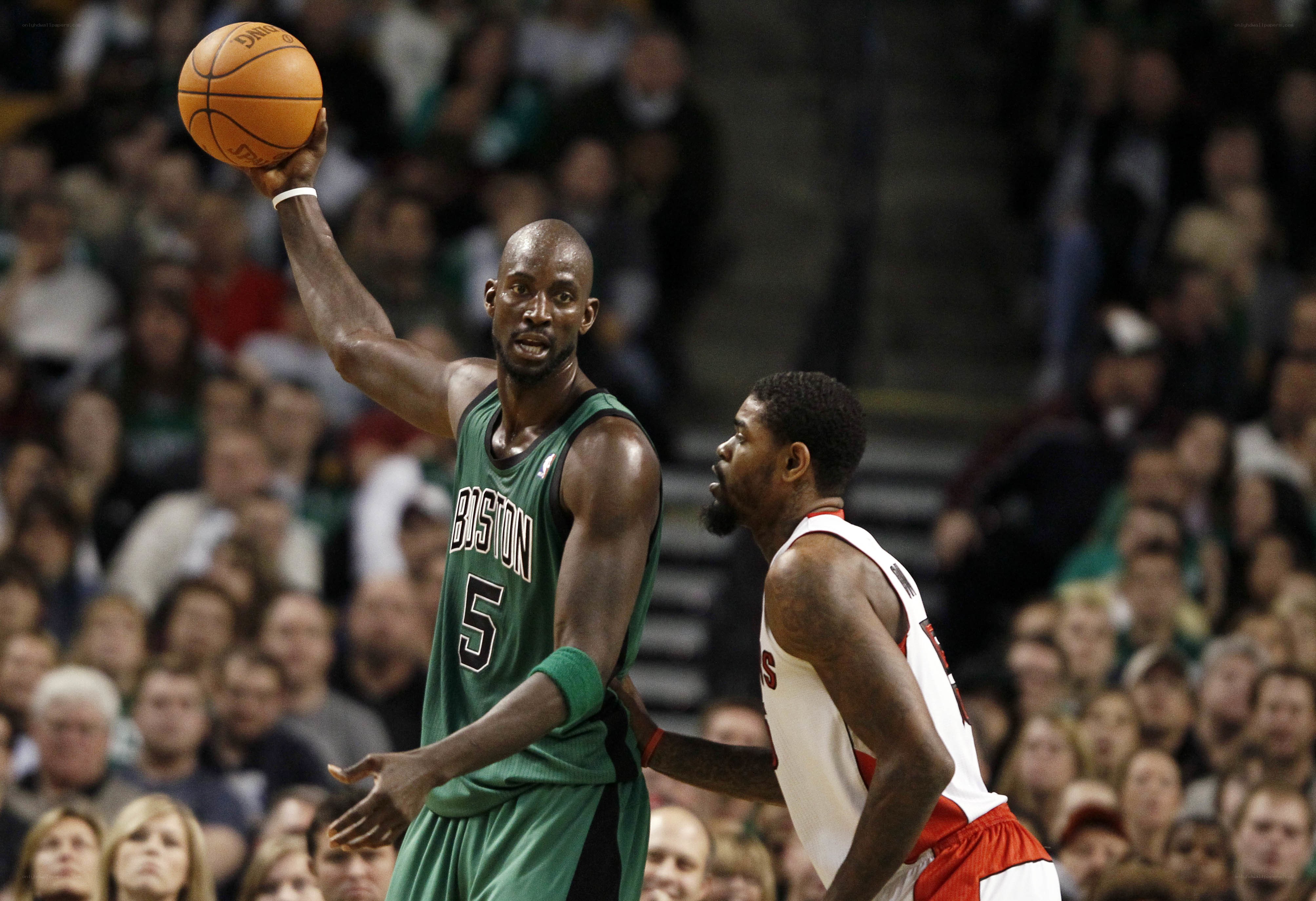 basketball player shooting