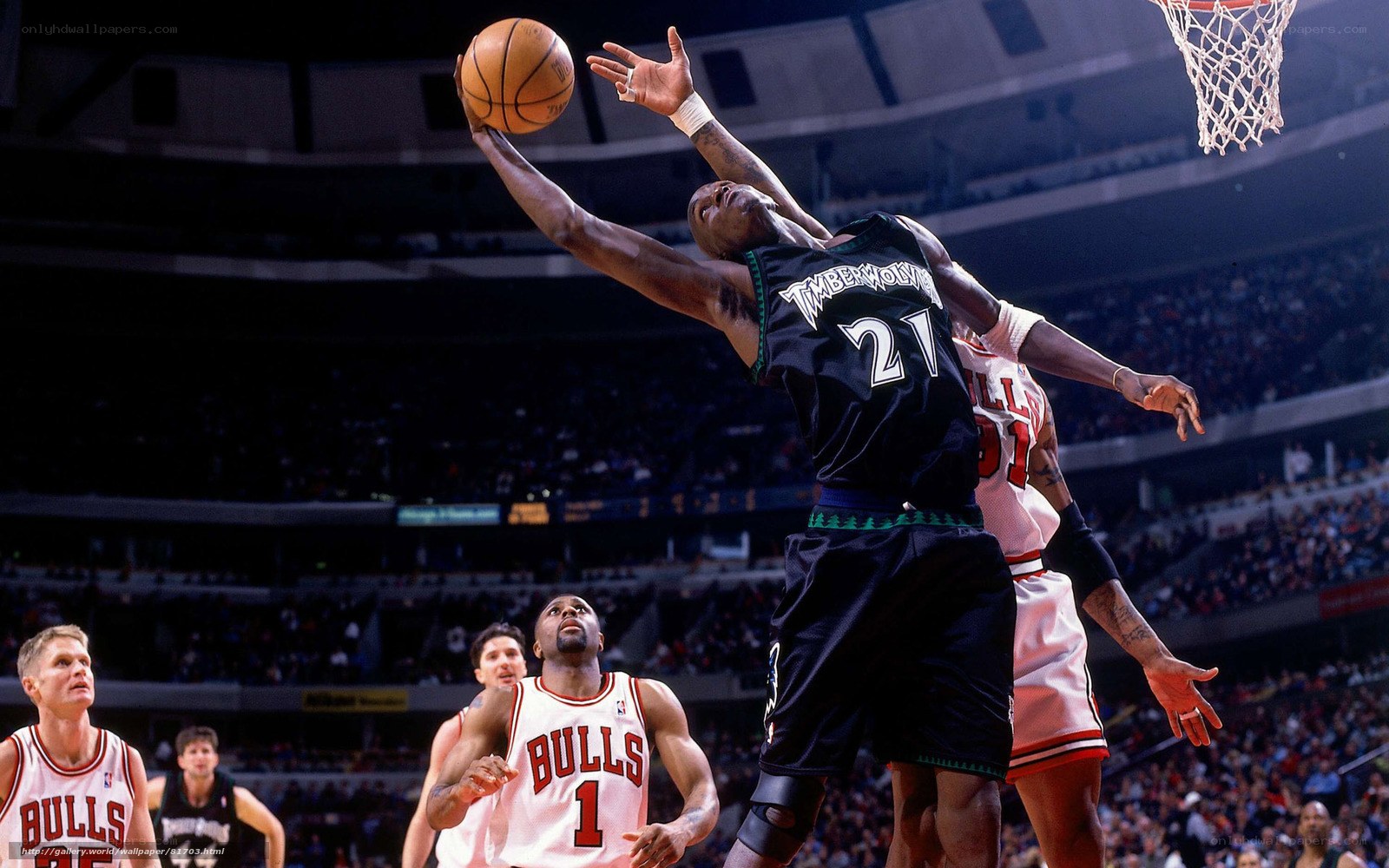 basketball player shooting