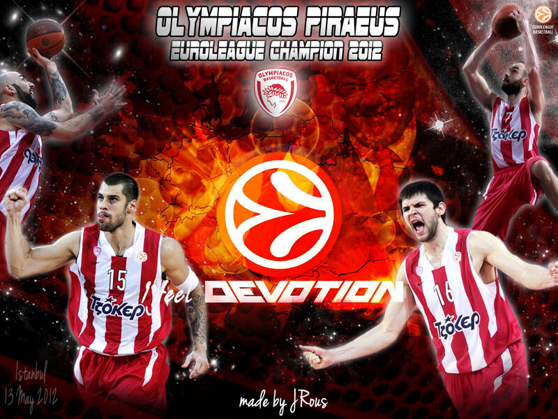 Basketball Players Celebrating — Red, Dramatic